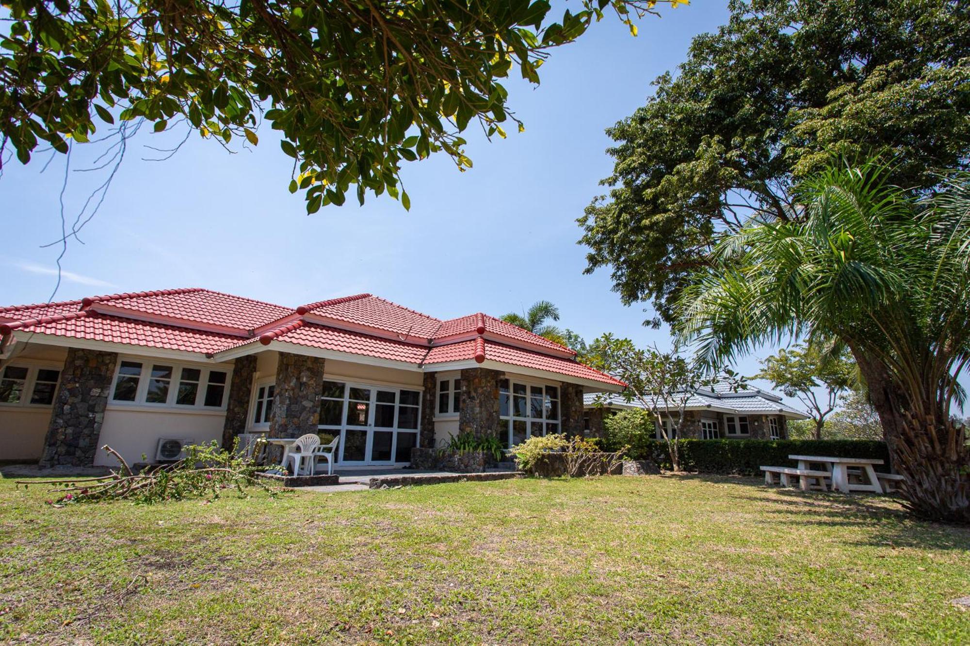 F4 Beach House Kitchen Bbq 3 Bedrooms Large Yard Rayong Dış mekan fotoğraf